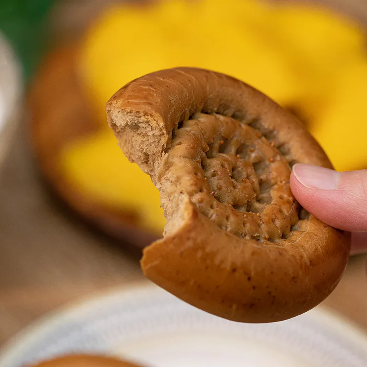 真娇傲黑麦黄油牛乳馕500g/盒黑麦胚芽牛乳馕零食
