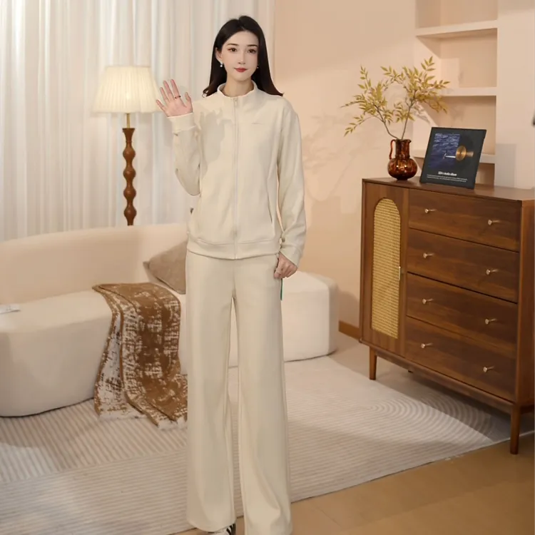 马克华菲运动女休闲风INS风时尚套装时尚卫衣针织F53009A999 LL