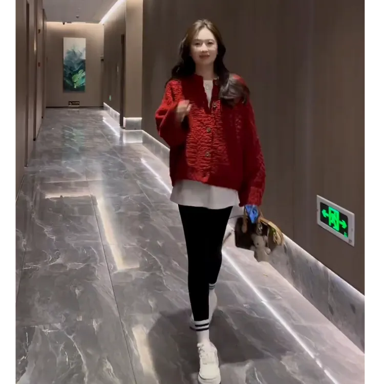 新年一整套2026春季新款时尚气质减龄上衣开衫鲨鱼裤三件套