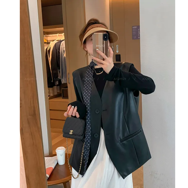 大码黑色V领气质皮衣马甲女2025秋季新款pu皮百搭叠穿马夹上衣