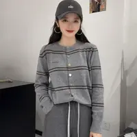 1988 STUDIO•秋 彩色扣条纹字母刺绣针织开衫