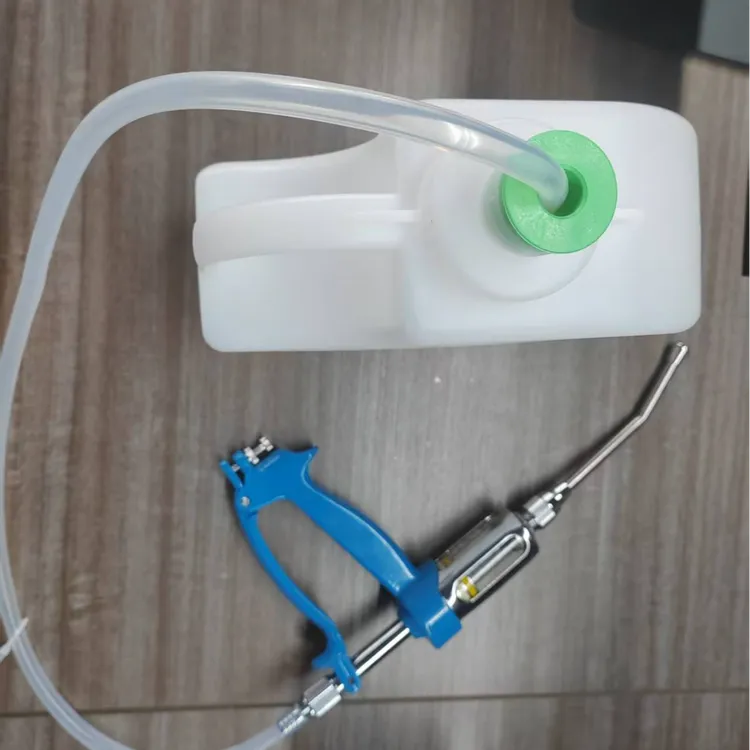 畜牧牛羊专用灌药器 30ml金属带壶灌 药枪