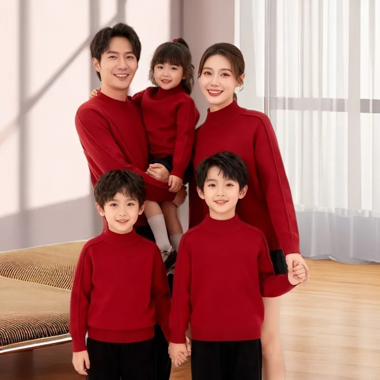 不一样的秋冬一家三口高端亲子装毛衣加厚保暖红色母子装拜年毛衫