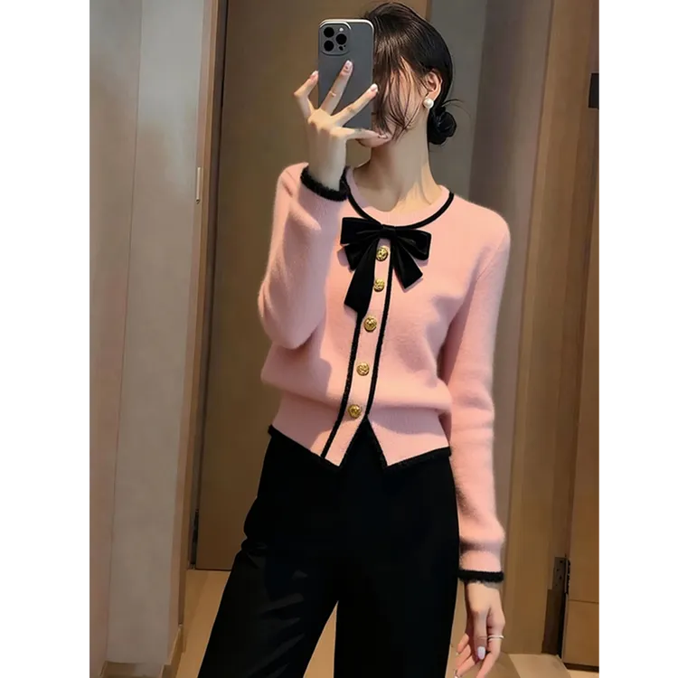 今年流行撞色蝴蝶结设计针织衫2025冬季甜美减龄百搭休闲长袖上衣