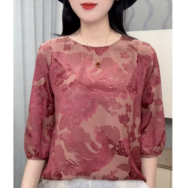 [吉祥如意] 2026年春季新款圆领时尚洋气百搭宽松显瘦妈妈装上衣