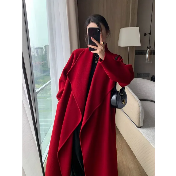 大码红色宽松赫本风毛呢大衣女2025秋冬胖mm显瘦绝美喜庆呢子外套
