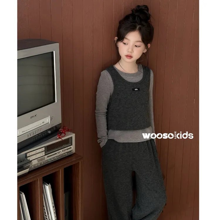 女童秋季新款套装洋气女宝宝背心长袖T恤休闲裤百搭三件套