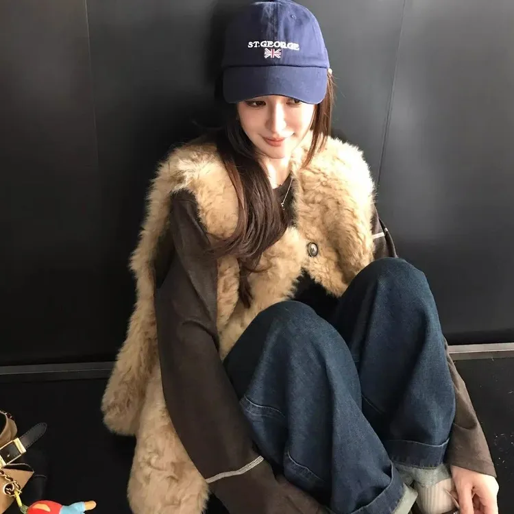 “欧尼马甲”托斯卡纳毛毛坎肩外套秋冬加厚百搭皮毛一体马甲女短款