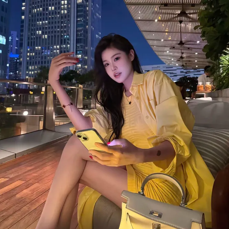 辣妹风包臀裙无袖圆领性感连衣裙裙子收腰夏季秋季提花设计针织裙