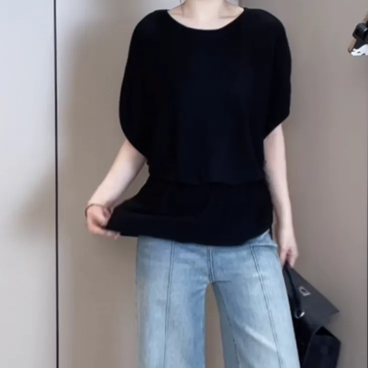 高级感气质时尚收腰短袖女2025夏季新款设计感轻奢通勤纯色上衣
