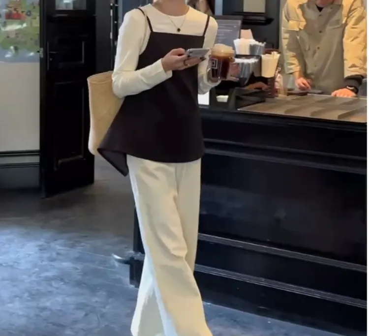 2025春季新款时尚女装网红气质爆款百搭三件套套装女