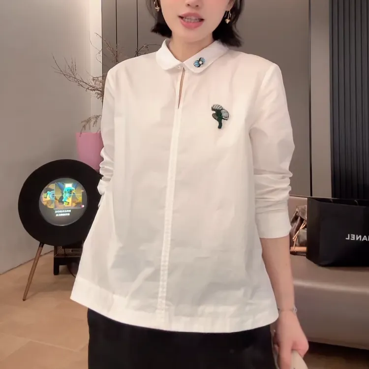【白月光】新款刺绣小蝴蝶衬衣轻奢高级感长袖小众白衬衫LK2506550