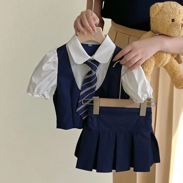 中小女童夏季韩学院风日系宝宝制服娃娃领衬衫背心短裙套装