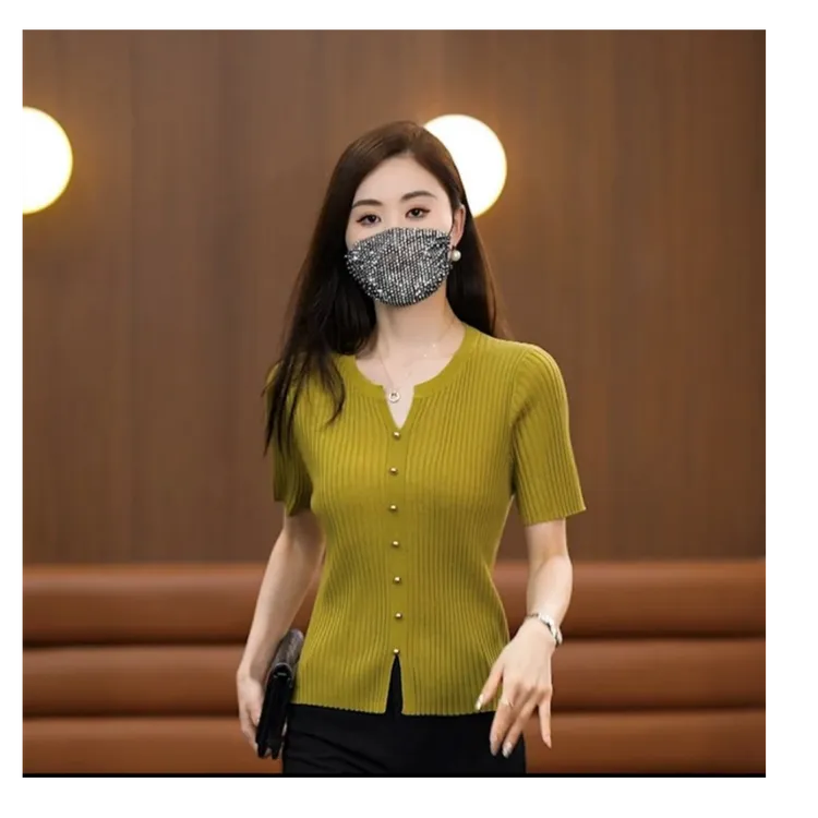 洋气小个子薄款v领针织开衫夏装百搭甜美可爱风格衣服冰丝T恤短款