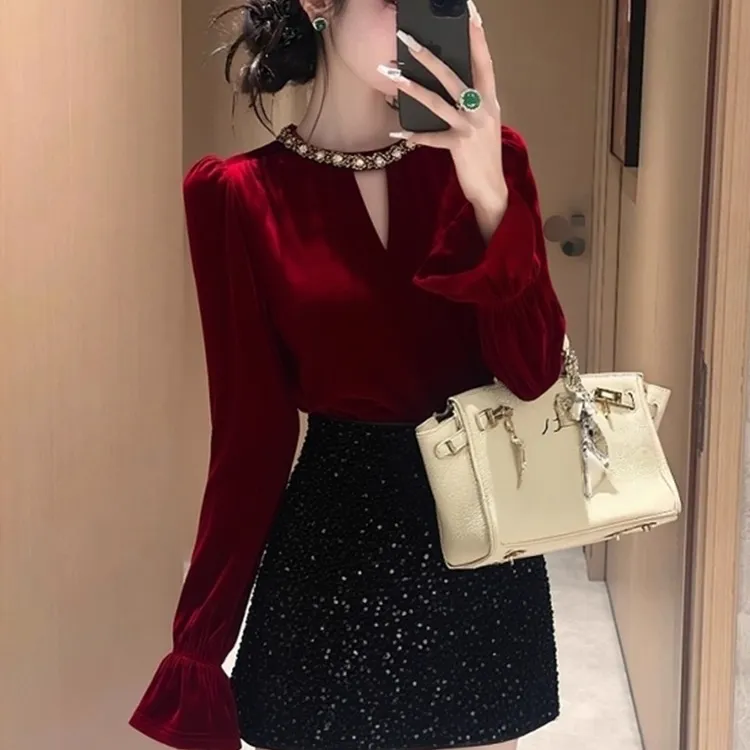 法式赫本风内搭金丝绒衬衫女秋冬2025漂亮时髦小富婆气质打底上衣