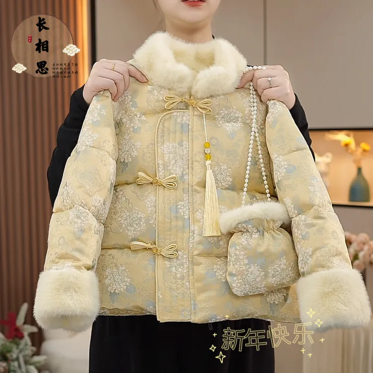 女童拜年服加绒国风刺绣棉服加绒女童过年服2025新款