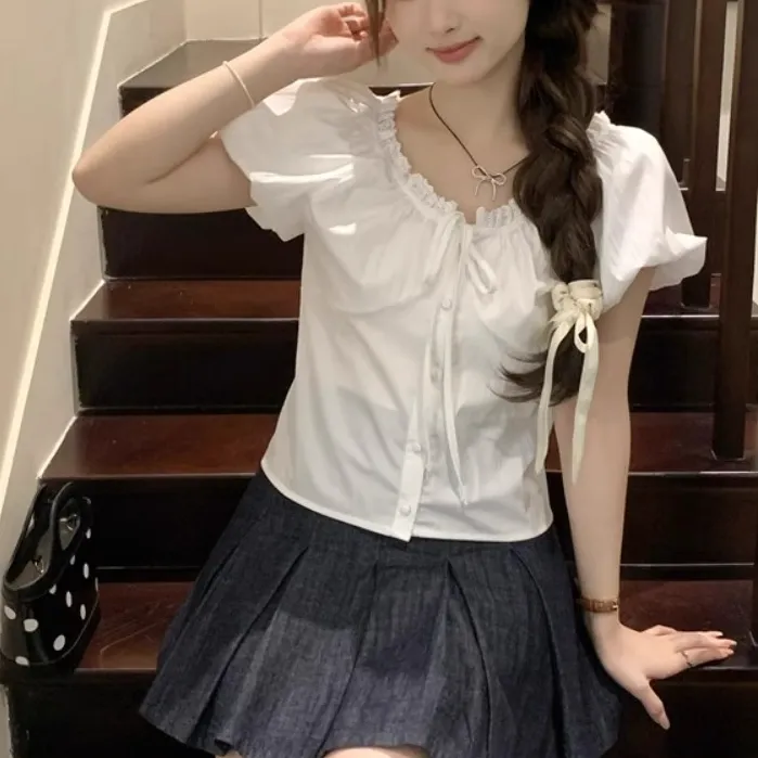 韩系独特超火好看的法式甜美花边云朵泡泡袖短款上衣女夏季娃娃衫