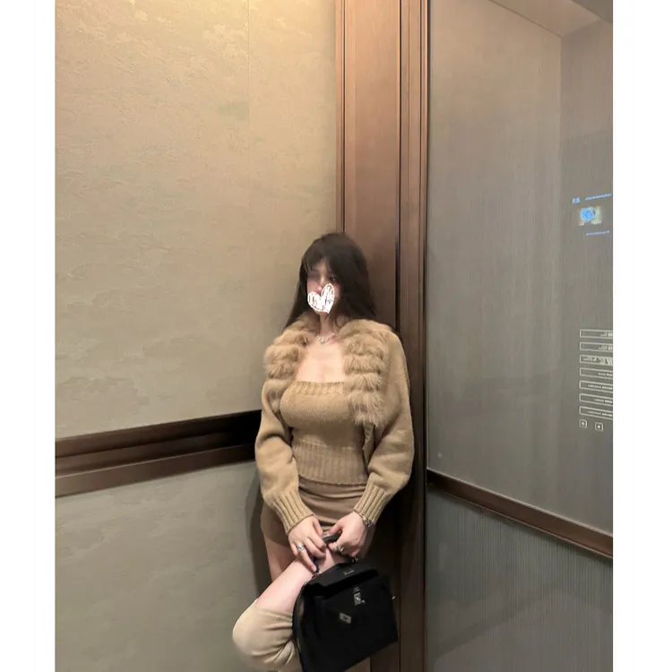 毛针织衫外套抹胸2025新款套装短款秋冬小个子穿搭气质两件套