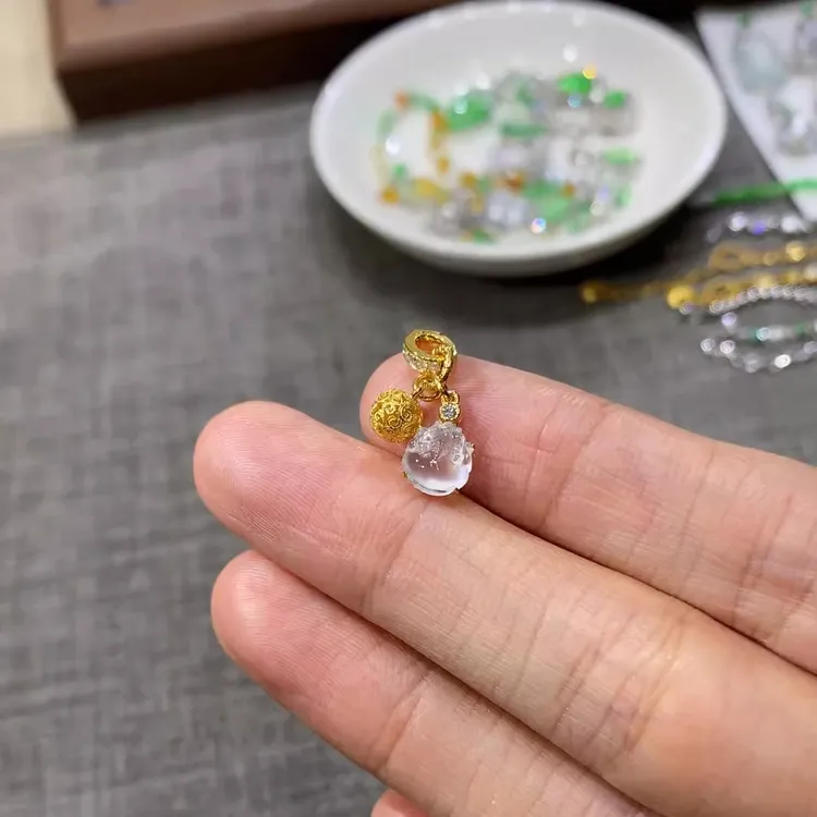「招财貔貅」diy迷你小提溜能万扣头镀18k色镂空转运珠百搭时尚气质