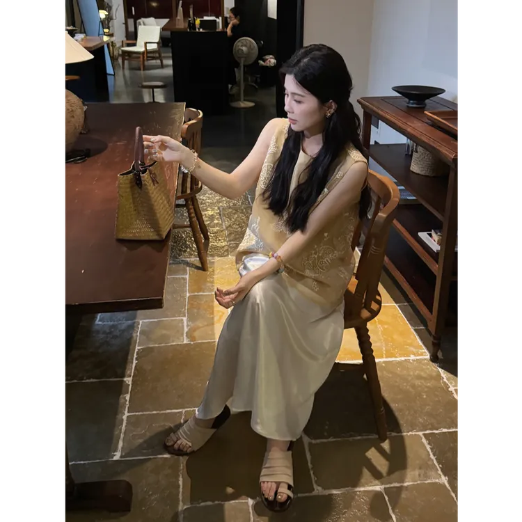 YPP!【浮云鎏金】夏季新款国风新中式刺绣宽松背心上衣女