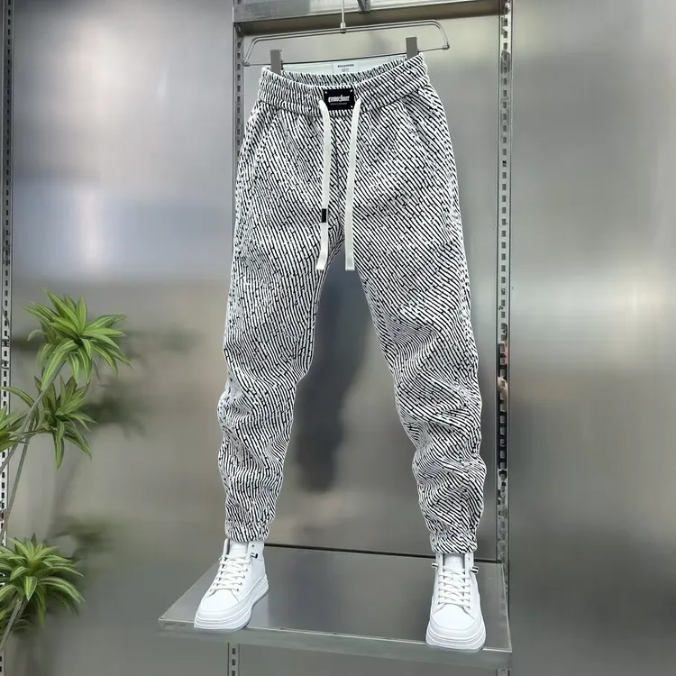 潮流男士新款休闲裤松紧腰加厚束脚裤百搭提花宽松运动九分卫裤