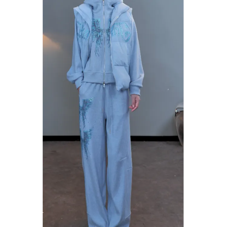 （拍1发3）TCH私服秋冬慵懒风烫钻时尚淑女套装T75D07E1023轻奢tch