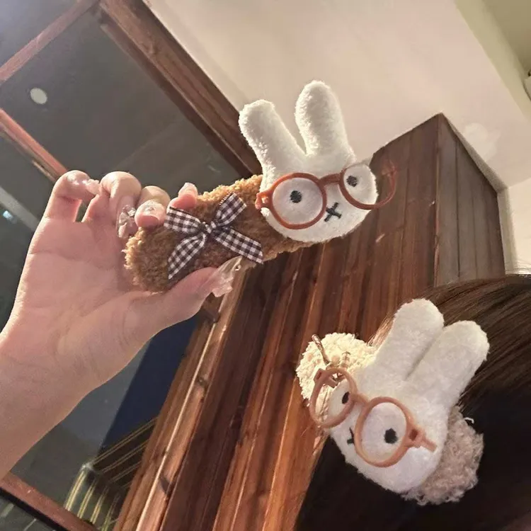 秋冬新款可爱少女心眼镜米菲兔大号鸭嘴发夹女刘海碎发夹盘发抓夹