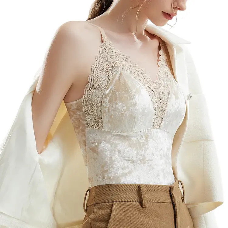 法式吊带性感蕾丝丝绒保暖背心女士带胸垫秋冬打底内搭内衣