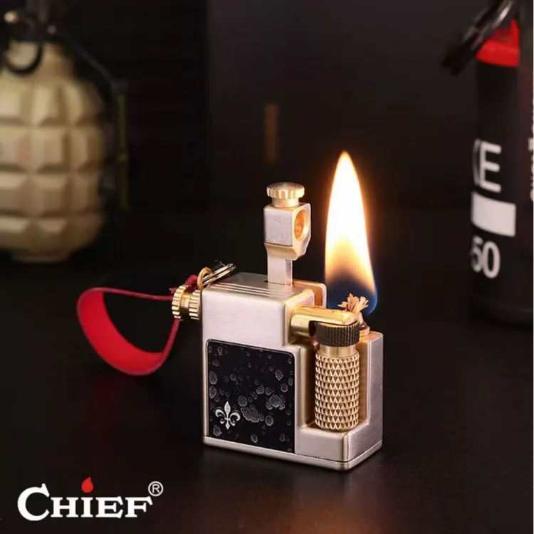 CHIEF/首领【 小方砖】唐草迷你创意挂件抬臂侧滑煤油个性打火机
