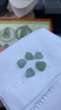 【闪购商品】定制翡翠未镶嵌翡翠