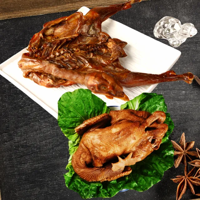 【两种口味】老味大烧鸡（1.8斤以上）和风干鸡（550g以上）各一只