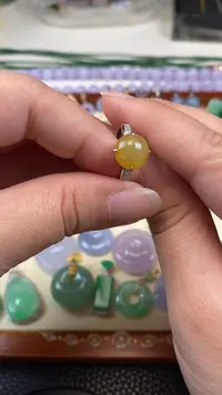 【闪购商品】翡翠戒指18K金镶嵌天然A货翡翠