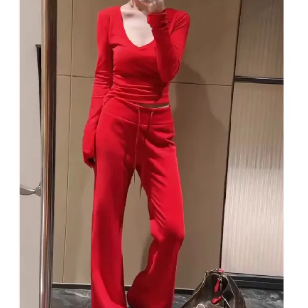 2025洋气新款时尚女装网红潮流气质韩版漂亮红色打底衫裤子珍惜