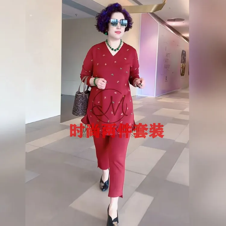 90115新款印花休闲棉v领时尚两件套装