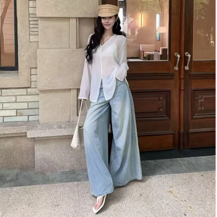 2025夏季新款轻薄高级感蕾丝拼接罩衫薄纱上衣防晒衬衫牛仔裤套装