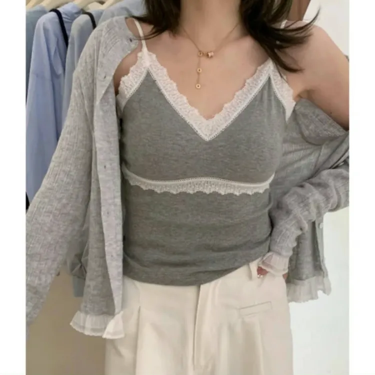 设计感舒适通勤蕾丝边修身吊带背心2025新款春夏时尚辣妹无袖上衣