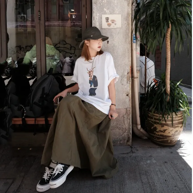 2025夏季新款时尚短袖打底上衣印花气质显瘦洋气休闲百搭外穿上衣