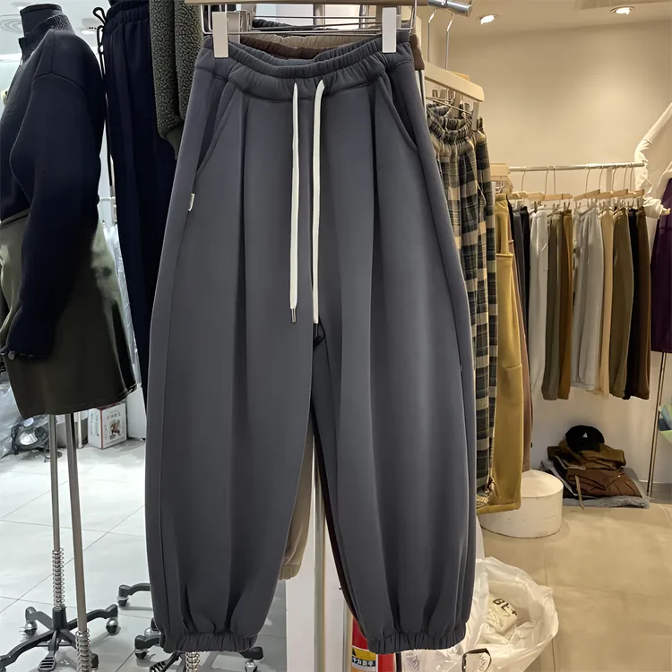 胖mm300斤加绒束脚休闲卫裤女士秋冬季新款大码宽松哈伦阔腿裤子