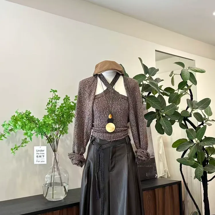 【千金欲风】时尚设计感交叉挂脖背心+开衫上衣-8152