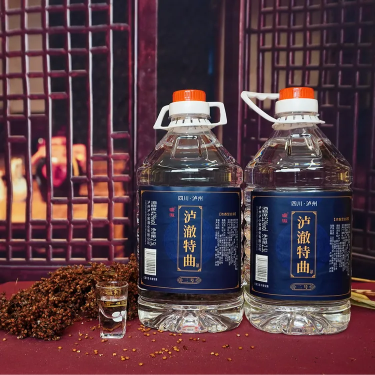 泸澈泸州浓香纯粮食口粮白酒浓香型年份散酒优级非遗52度2.5L