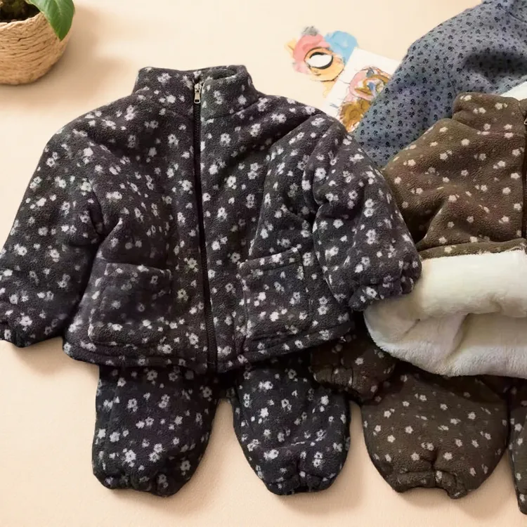 男女童冬季加绒加厚时尚保暖复古百搭碎花保暖加厚两件套一套过冬