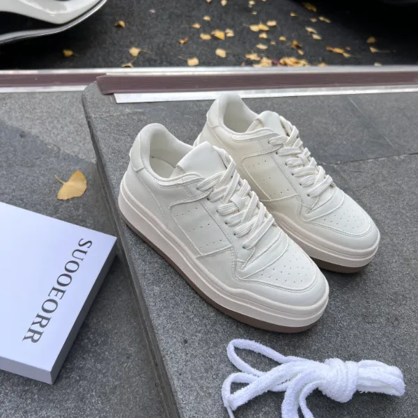 欧货索而2025冬季新品厚底系带真皮时尚百搭加绒小白鞋板鞋运动鞋