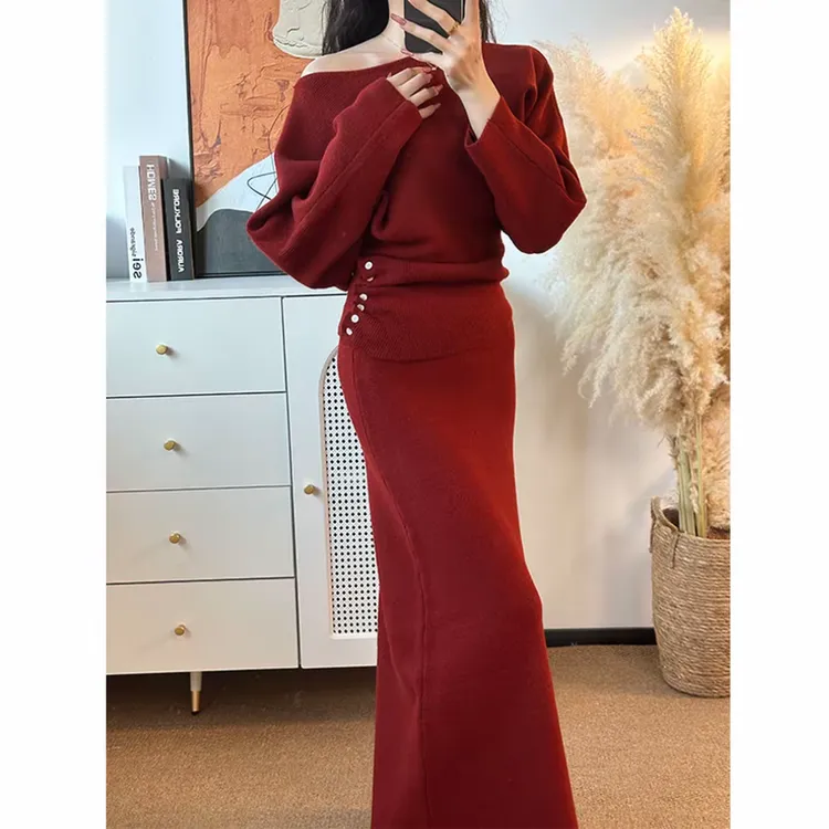 设计感侧边纽扣收腰斜肩长袖针织套装女2025年新款秋冬装纯欲修身