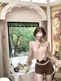 恋恋日记 中古粉v领系带衬衫