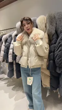 李园家1号店-28116-新国标90绒狐狸毛领短款羽绒服