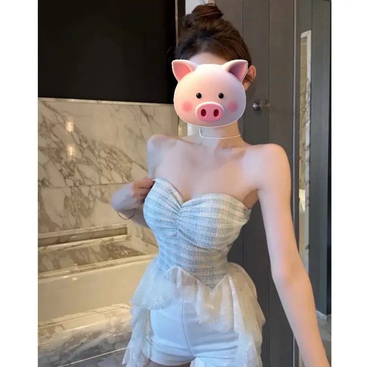 韩版性感辣妹2025夏季设计感蕾丝拼接抹胸背心外穿上衣配短裤套装
