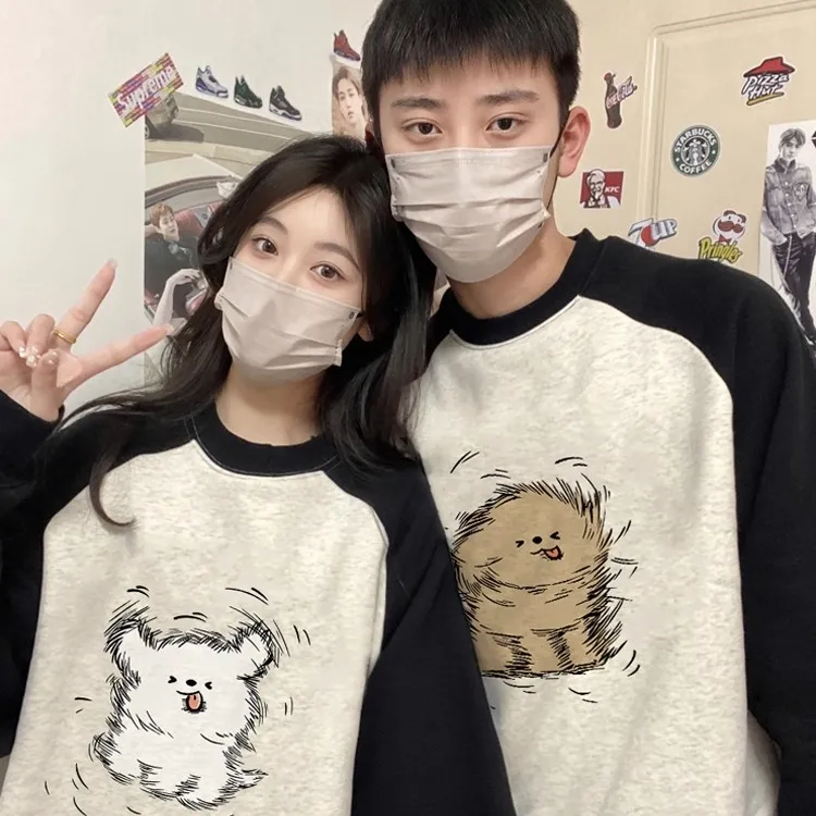 【两件装】特别的情侣装卫衣圆领2025新款秋冬款甩头小狗插肩袖套装