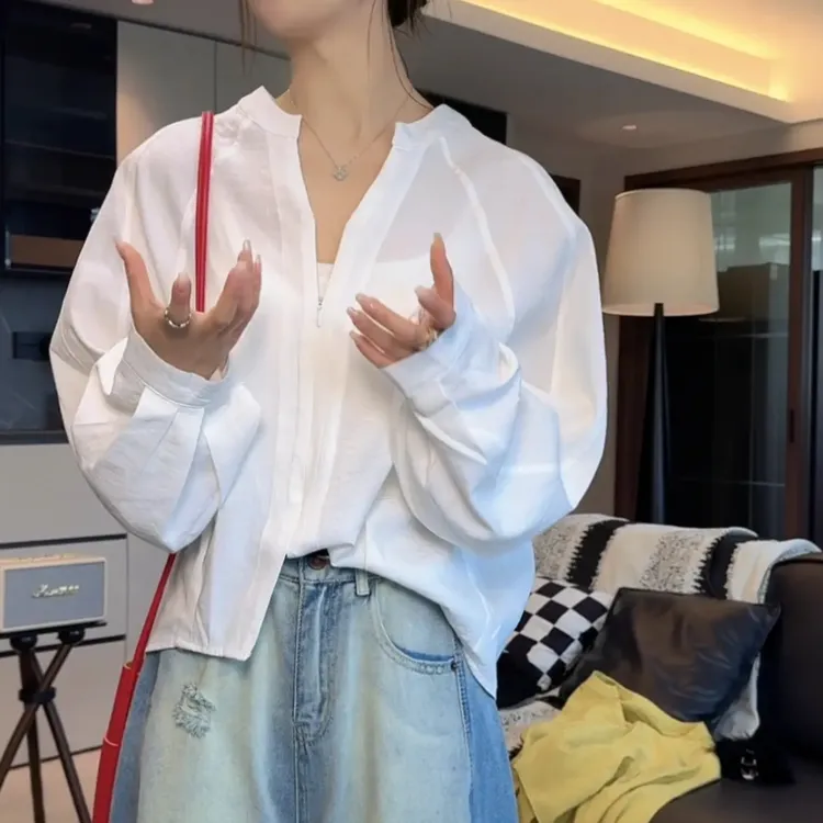 长袖衬衫女2025春夏季新款设计感小众插肩袖宽松显瘦v领气质上衣