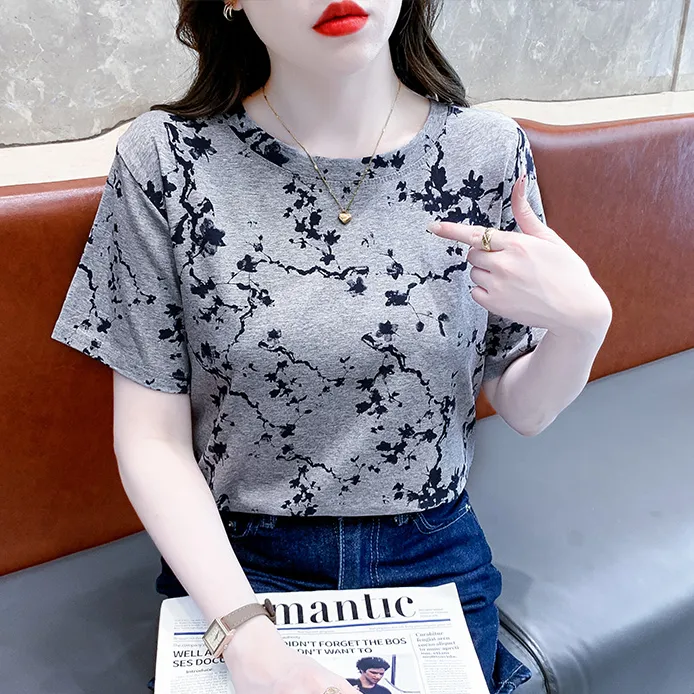 夏季设计感t恤短袖女士上衣2025年新款复古洋气印花宽松体恤女装