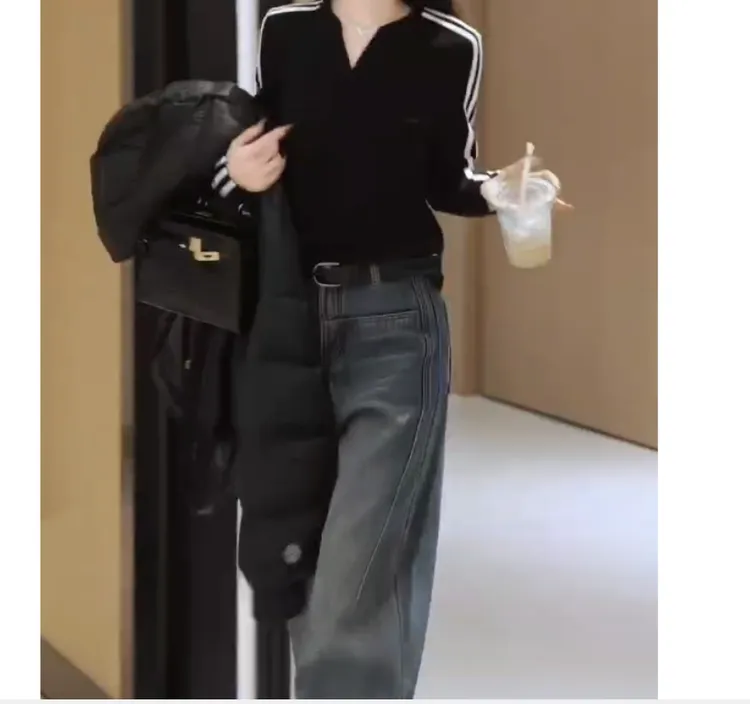 2024冬季新款时尚女装网红潮流气质靓丽漂亮上衣牛仔裤女乖